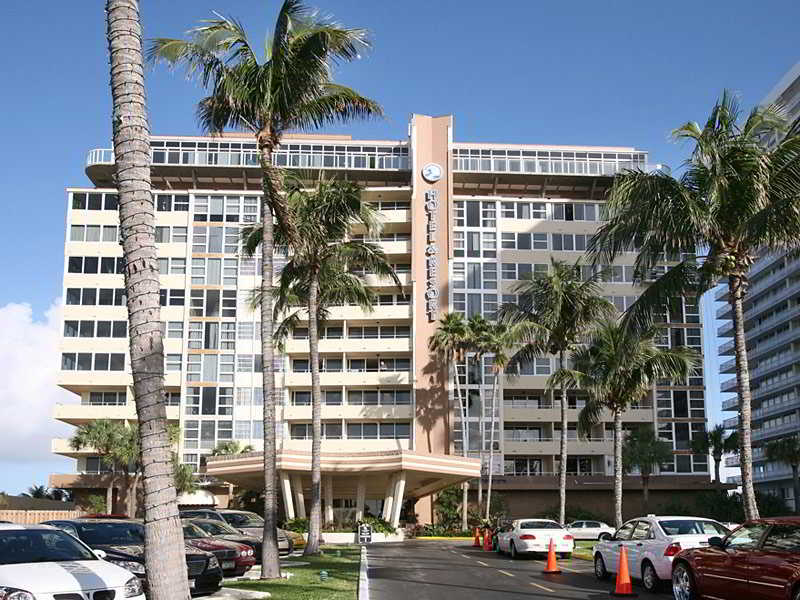 Ocean Manor Beach Hotel