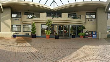 Best Western Plus Langley Inn