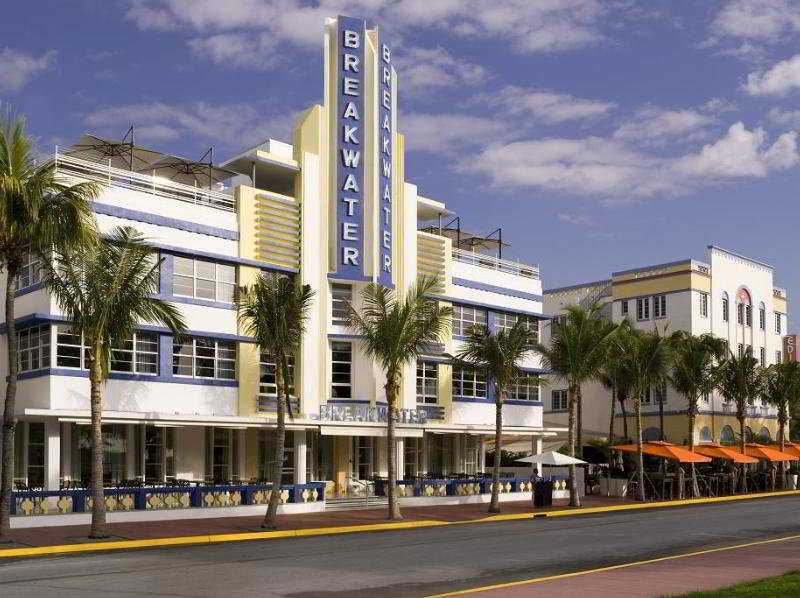 Hotel Breakwater South Beach