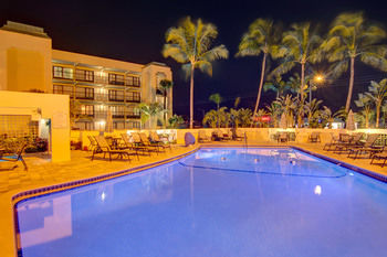 Boca Raton Plaza Hotel & Suites